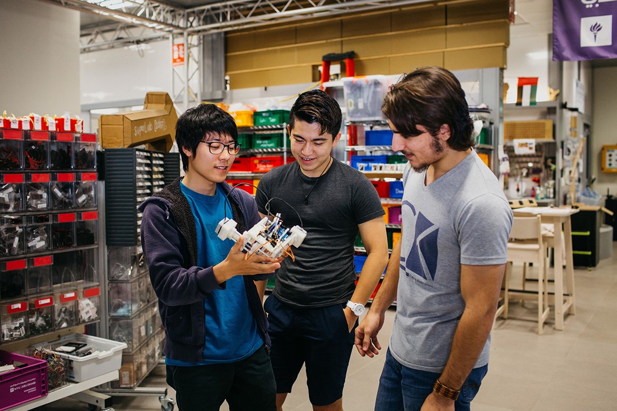 Engineering students at NYU Abu Dhabi.